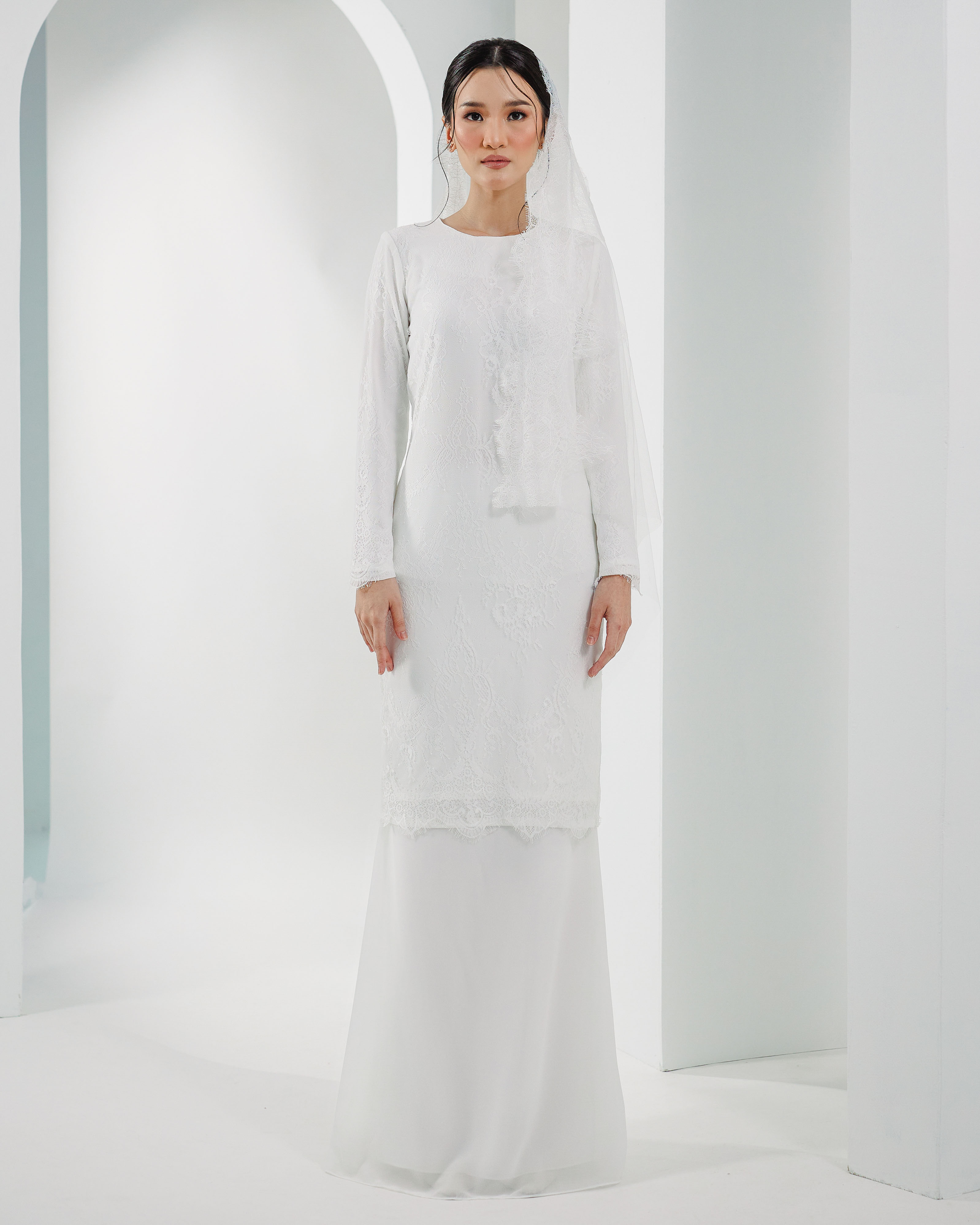 NADHA KURUNG IN OFF WHITE